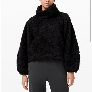 Lululemon Warm Restore Sherpa Pullover